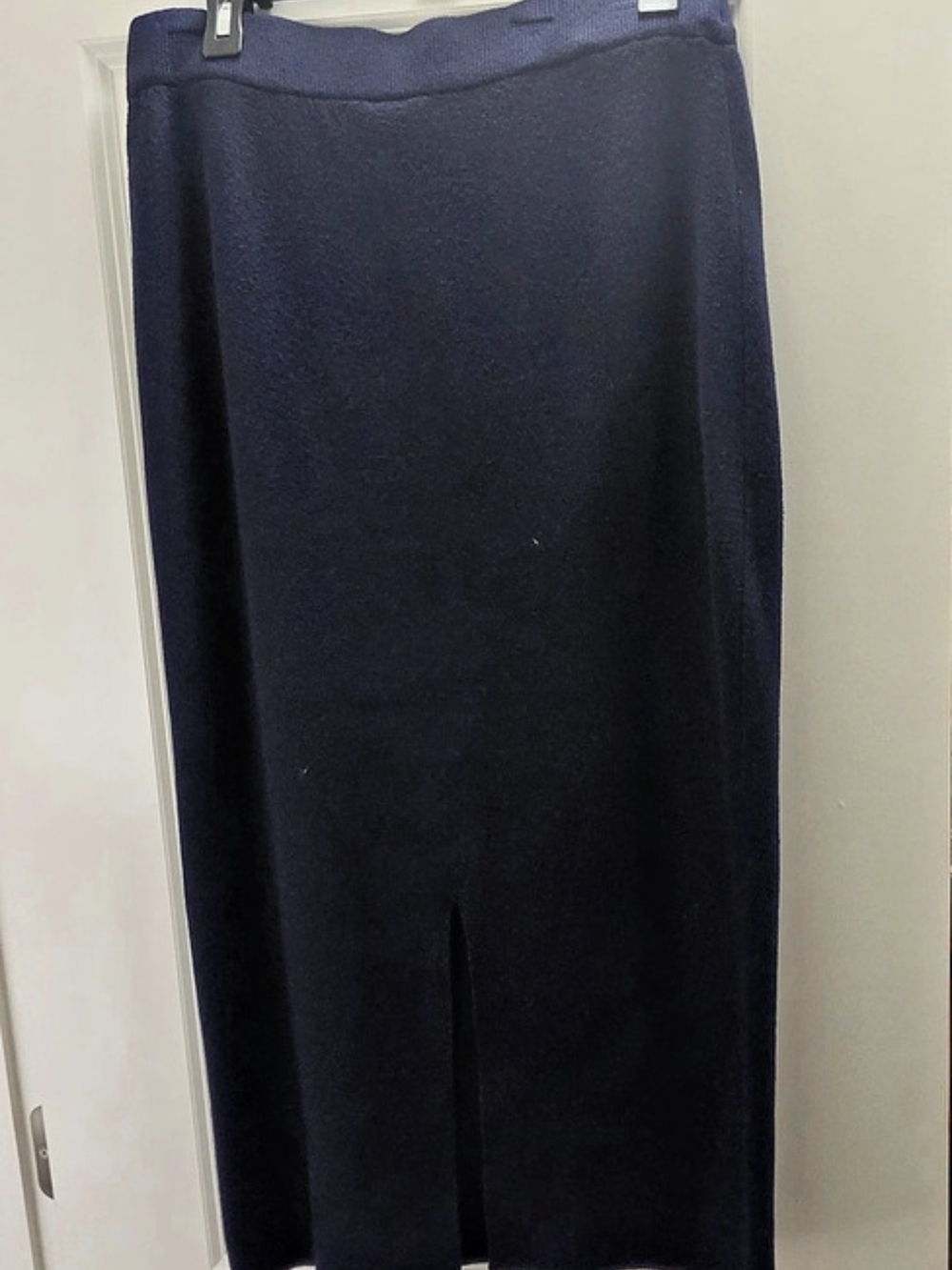 Elastic Waist Midi Knit Skirt Blue